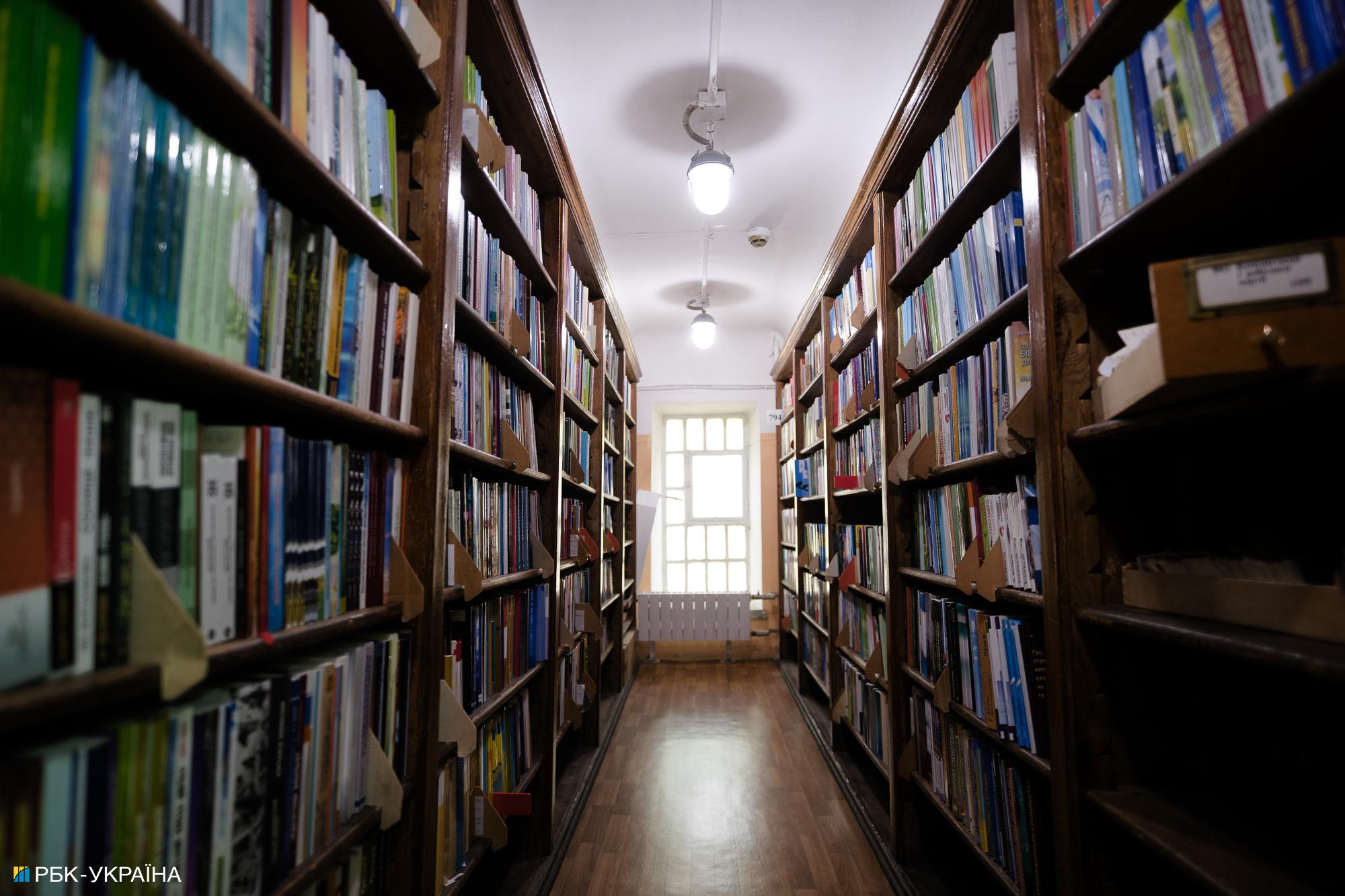 &quot;Мы не фильтруем, а оптимизируем&quot;: Олег Сербин о работе библиотек и русскоязычных книгах